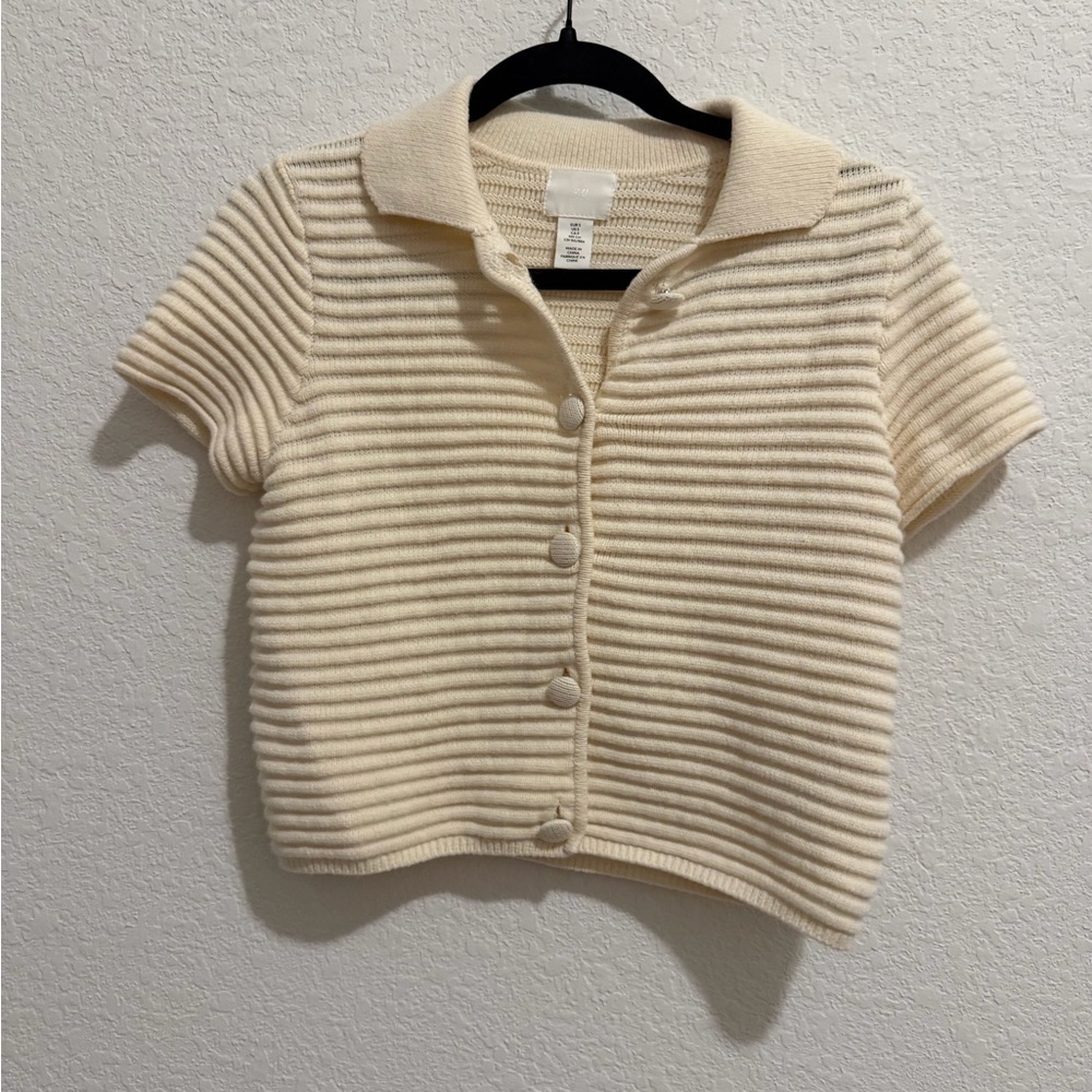 H&M Cream Ribbed Crop Shirt